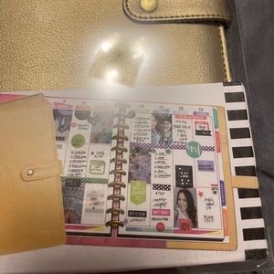Brand new gold planner binder create 365